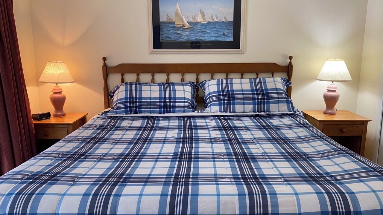 Photo of Bedroom in Port Clinton