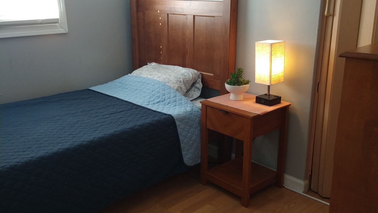 Photo of Bedroom in Central Square