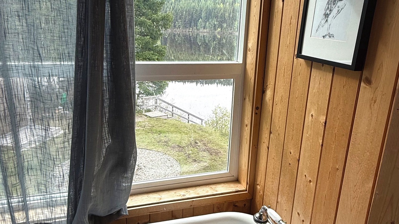 Photo of Bathroom in Eagle Creek
