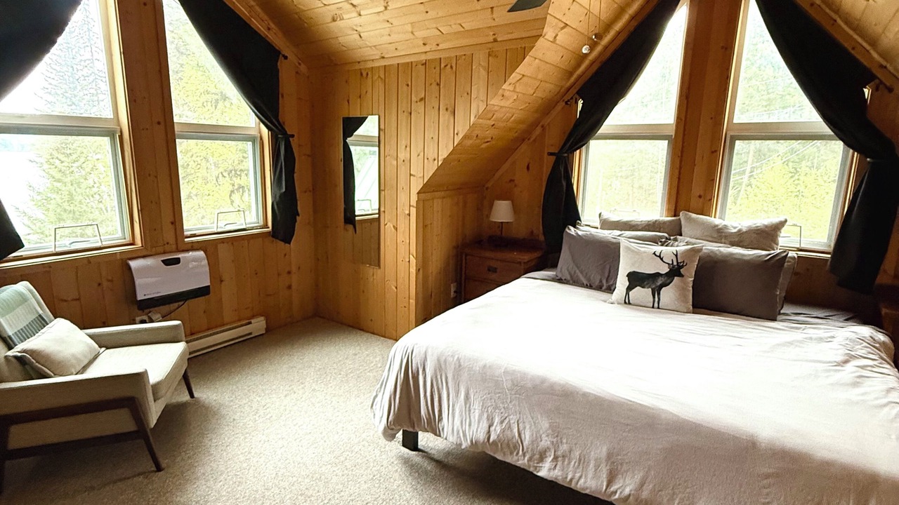 Photo of Bedroom in Eagle Creek