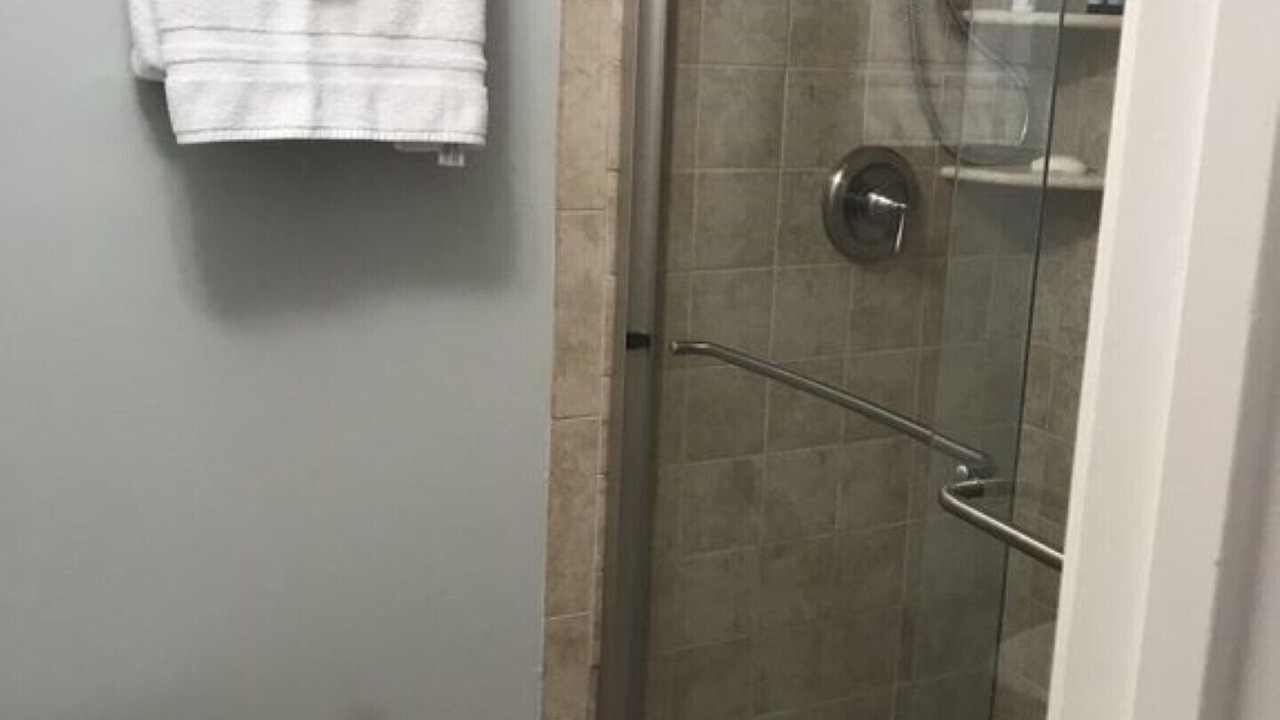 Photo of Bathroom in Port Clinton