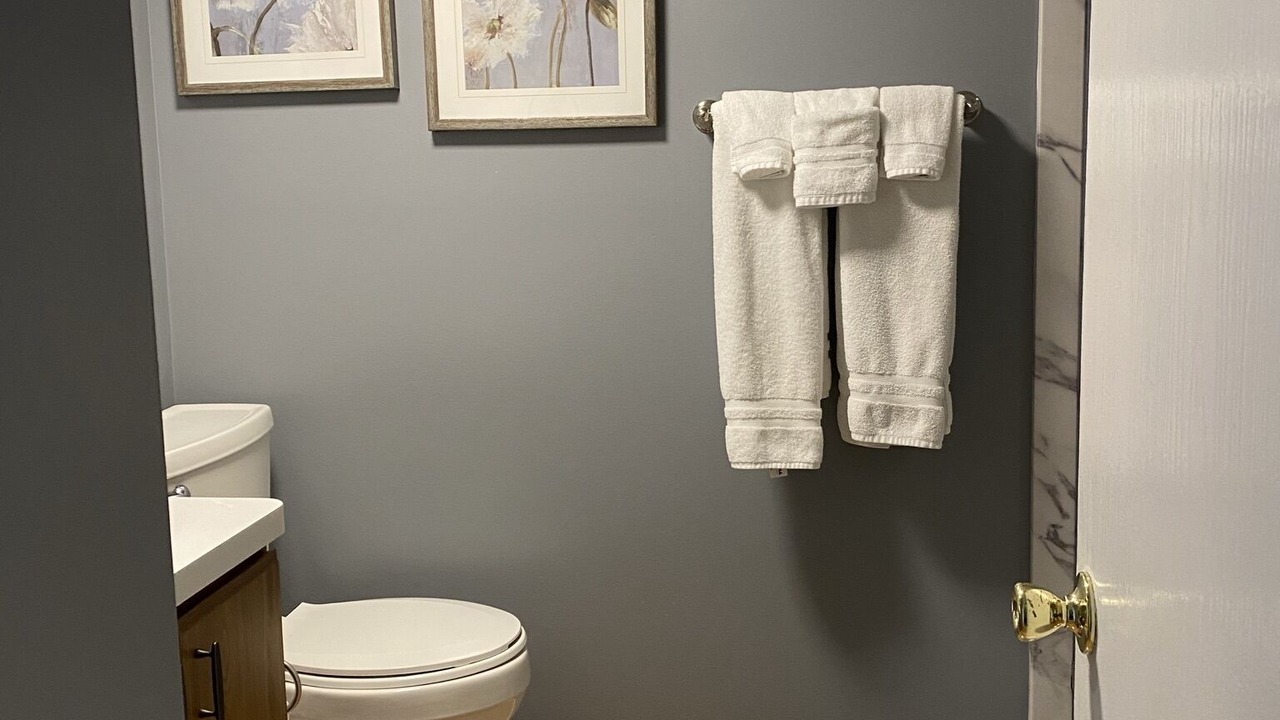 Photo of Bathroom in Port Clinton