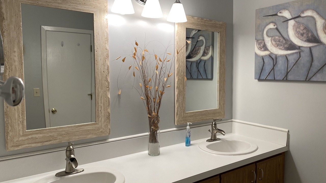 Photo of Bathroom in Port Clinton