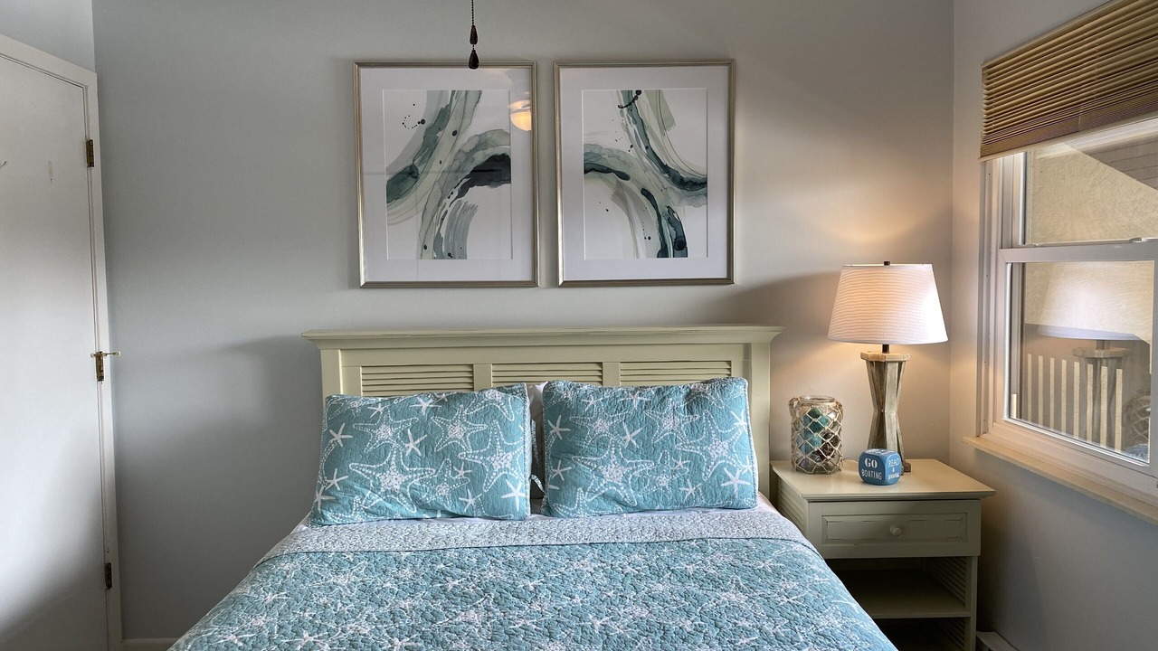 Photo of Bedroom in Port Clinton