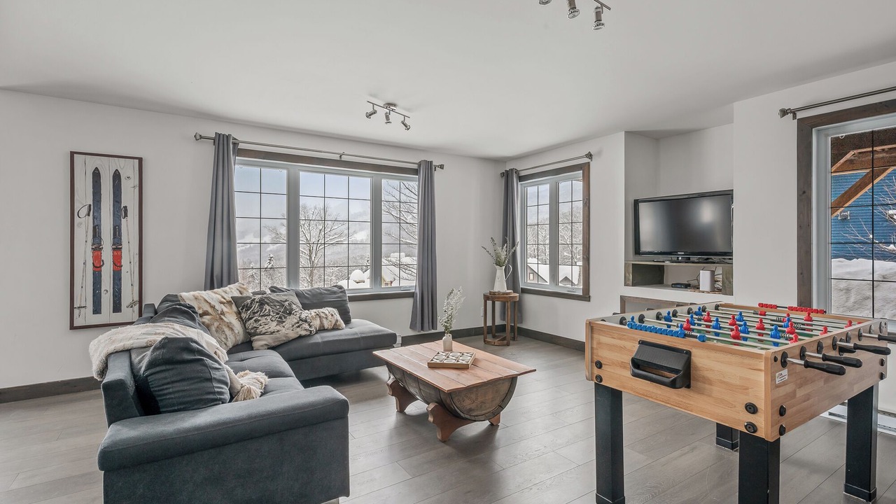 Photo of Livingroom in Stoneham