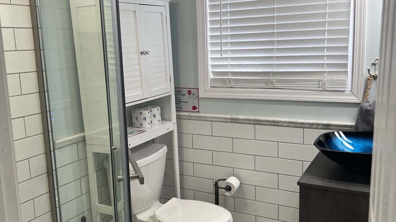 Photo of Bathroom in Geneva-on-the-Lake