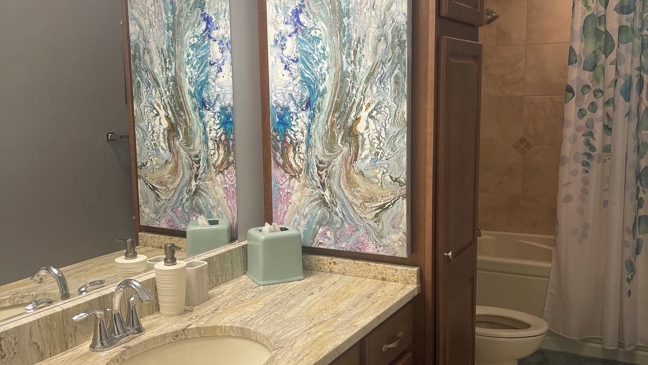 Photo of Bathroom in Geneva-on-the-Lake