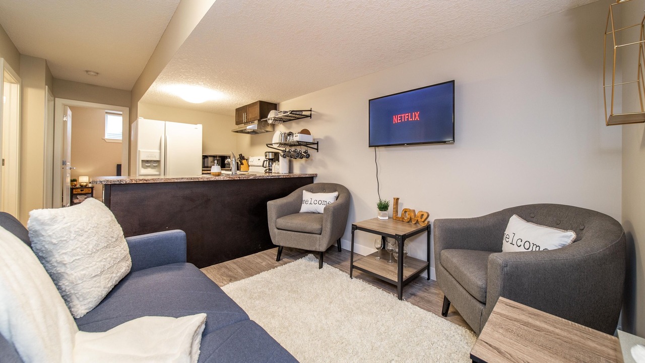 Photo of Livingroom in Jasper Place
