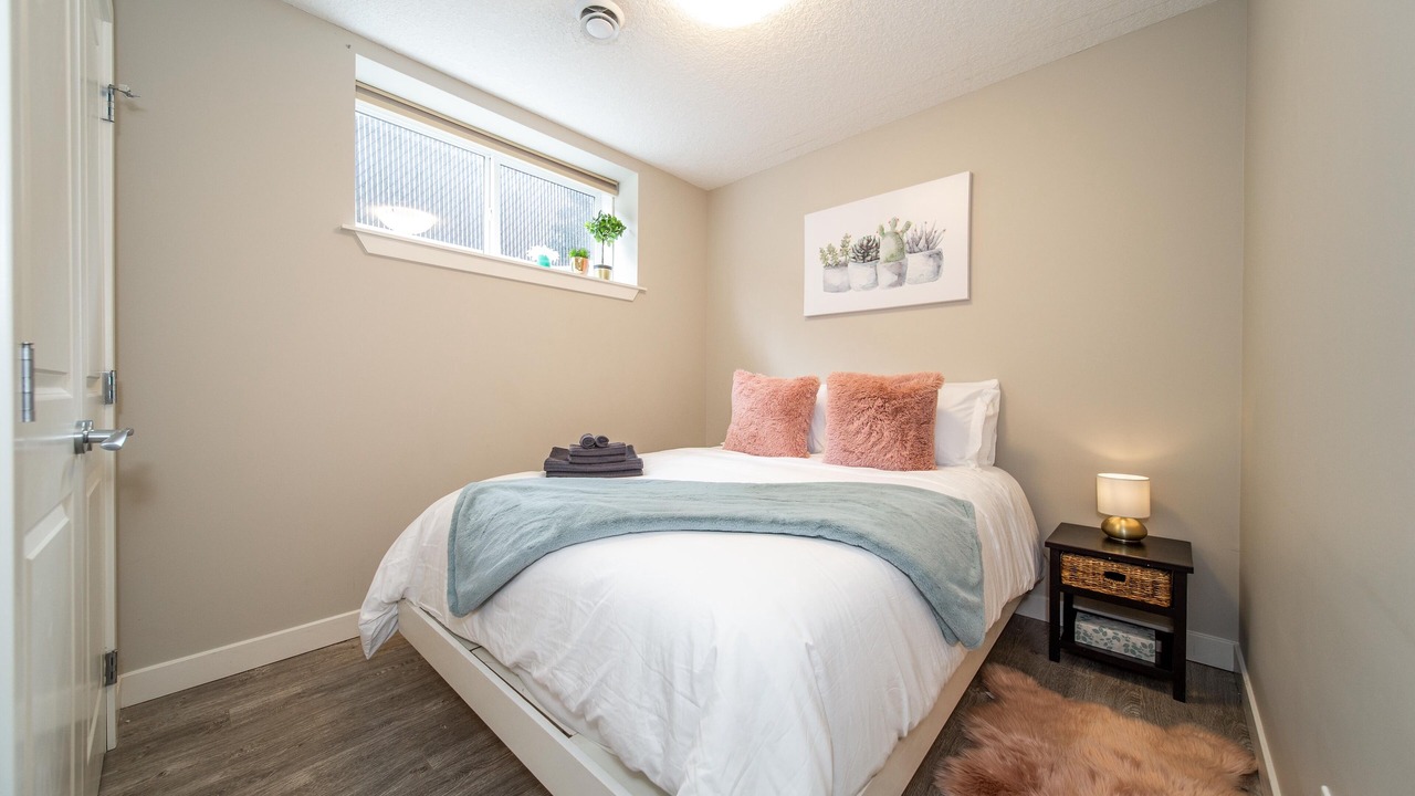 Photo of Bedroom in Jasper Place