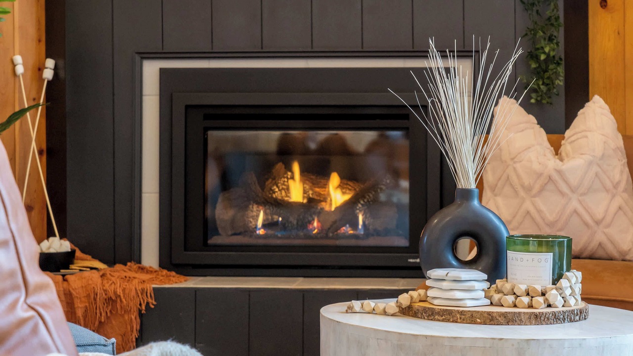 Photo of Livingroom in East Kootenay