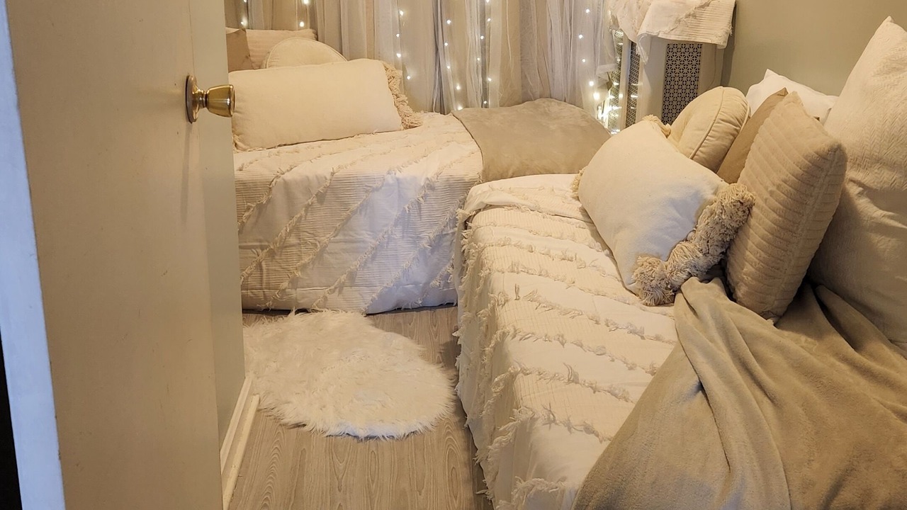 Photo of Bedroom in Lakewood