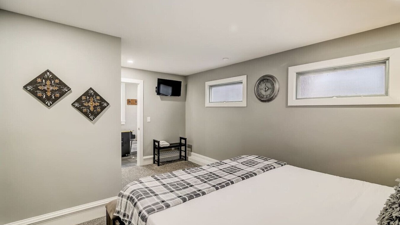Photo of Bedroom in Huron