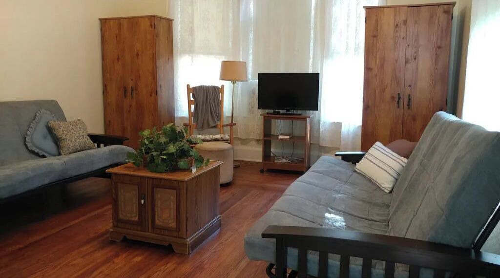 Photo of Livingroom in Put-in-Bay