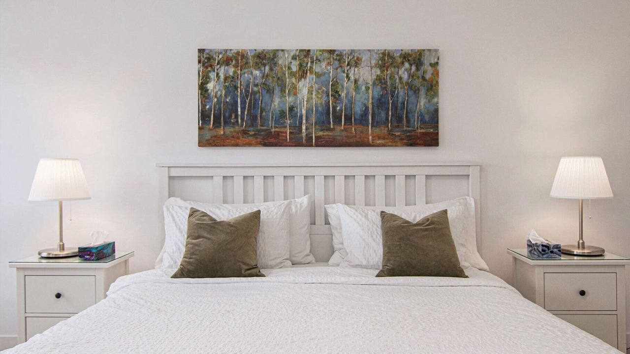 Photo of Bedroom in Ottawa Division