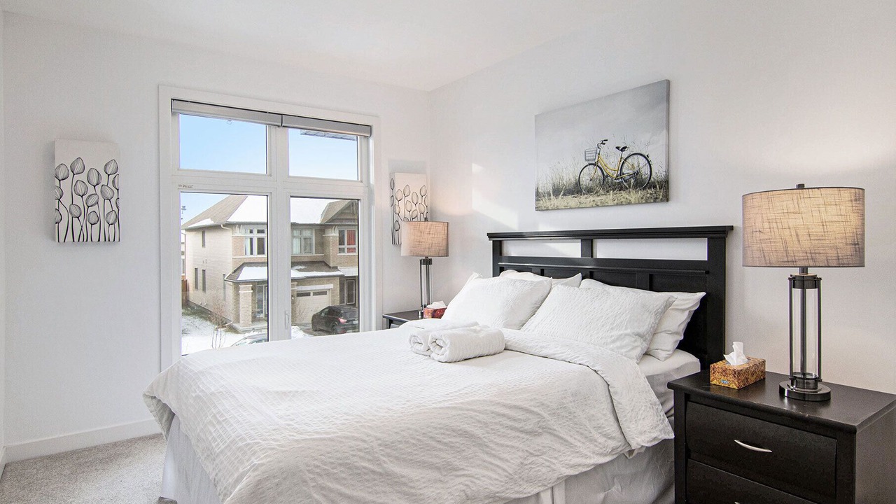 Photo of Bedroom in Ottawa Division