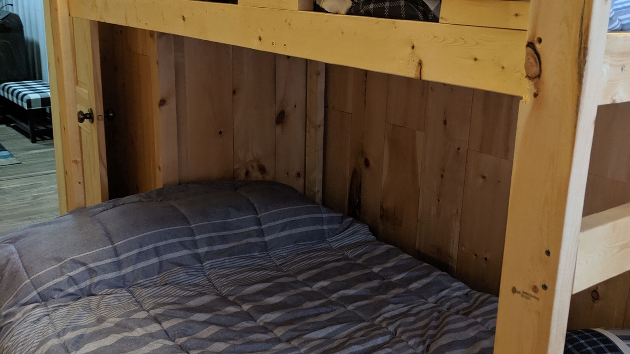 Photo of Bedroom in Oak Harbor