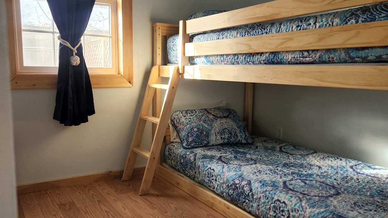 Photo of Bedroom in Silver Creek