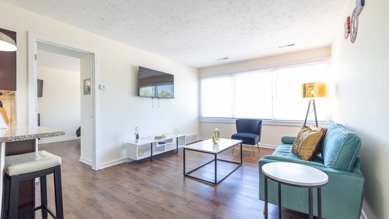 Photo of Livingroom in Lakewood