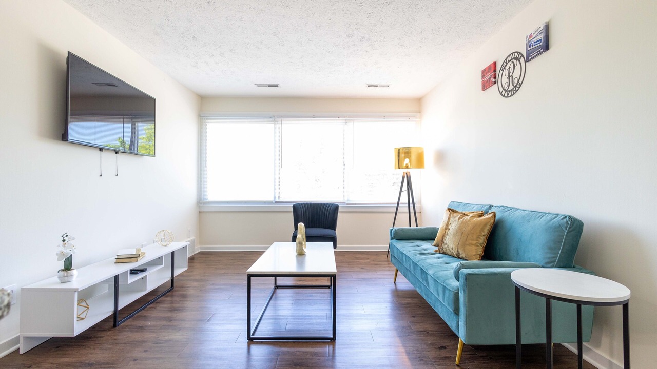 Photo of Livingroom in Lakewood
