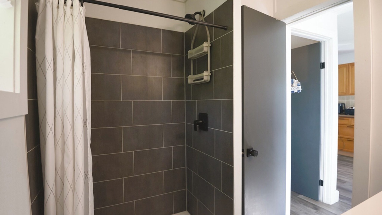 Photo of Bathroom in Isaacs Glen