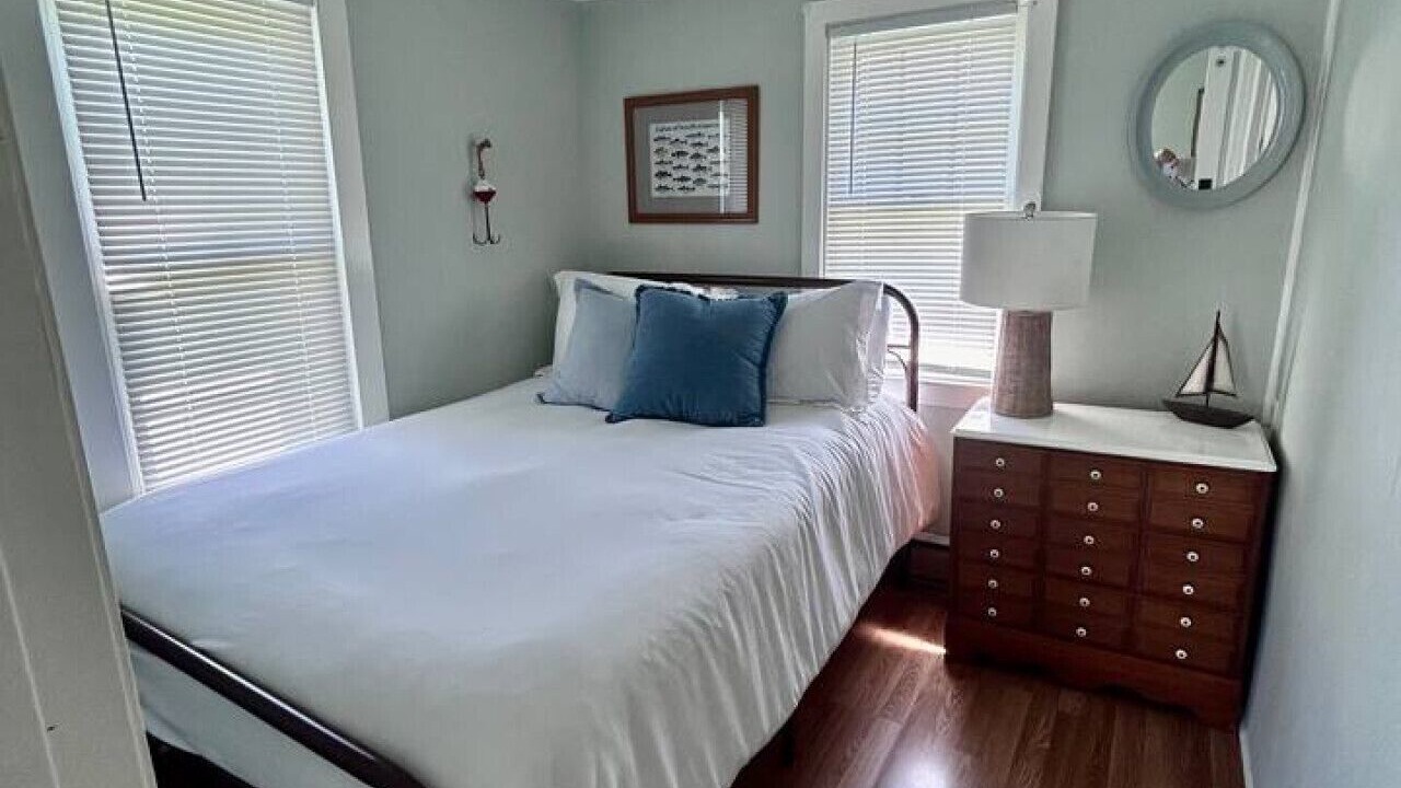 Photo of Bedroom in Geneva-on-the-Lake