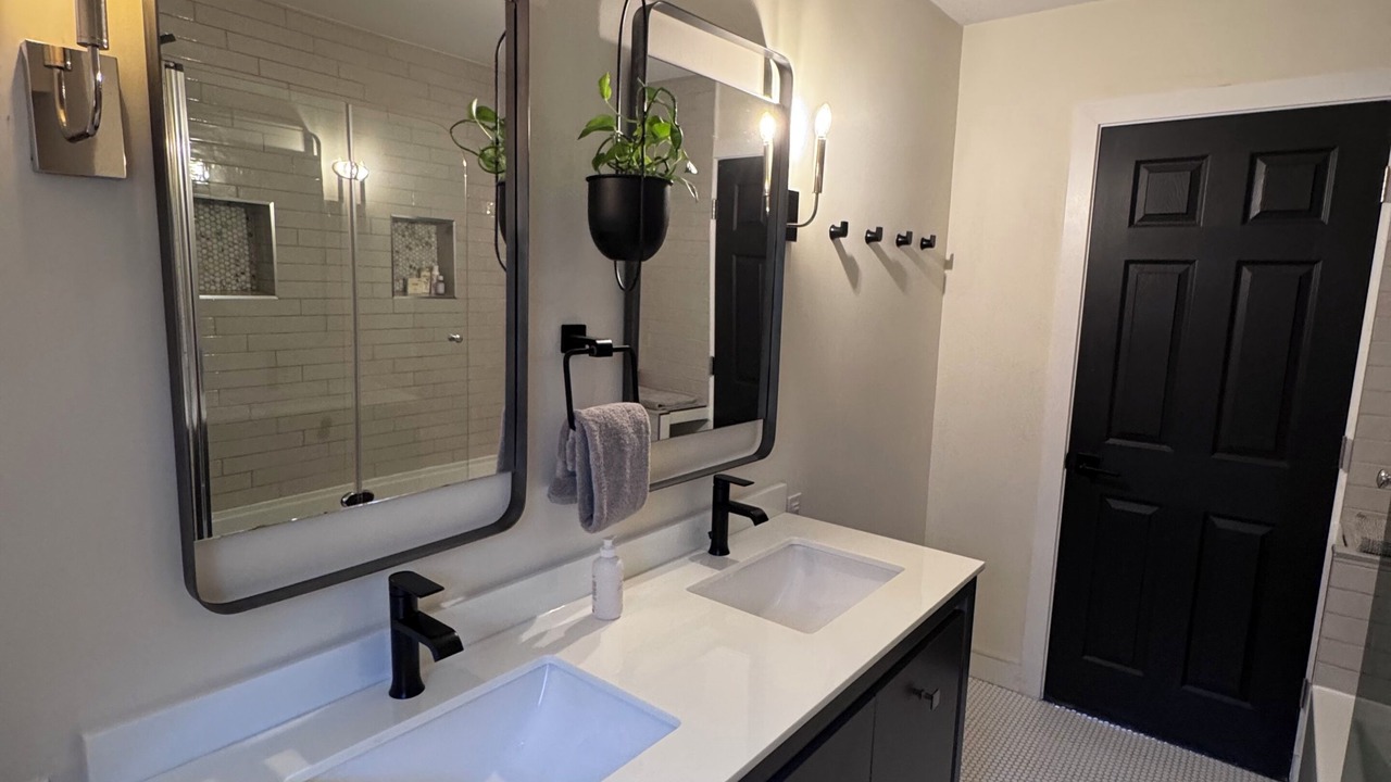 Photo of Bathroom in Langley