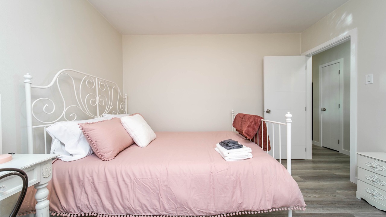 Photo of Bedroom in Edmonton