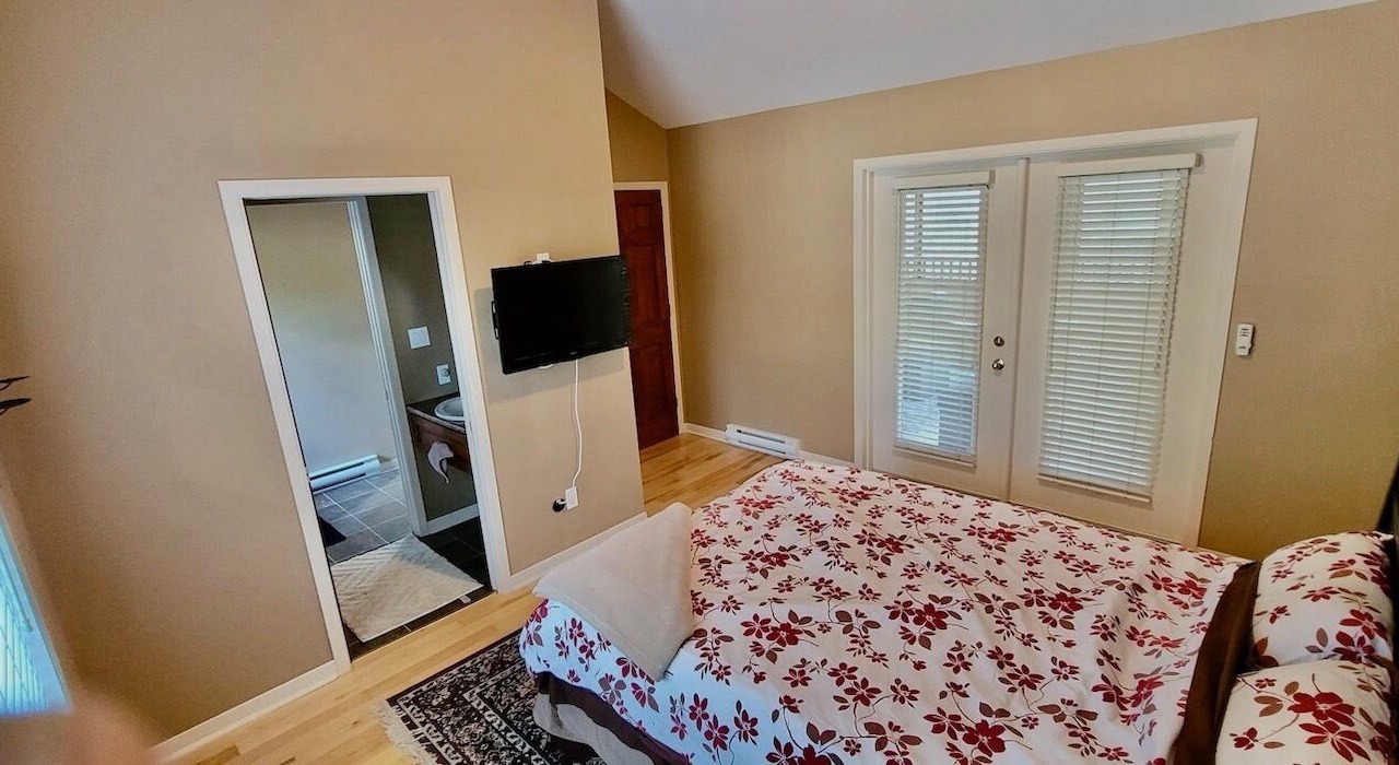 Photo of Bedroom in Irondale
