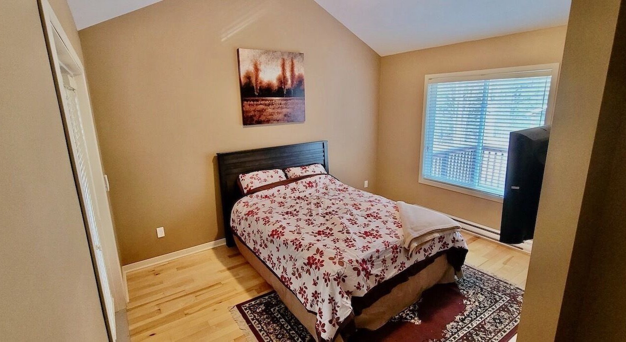 Photo of Bedroom in Irondale