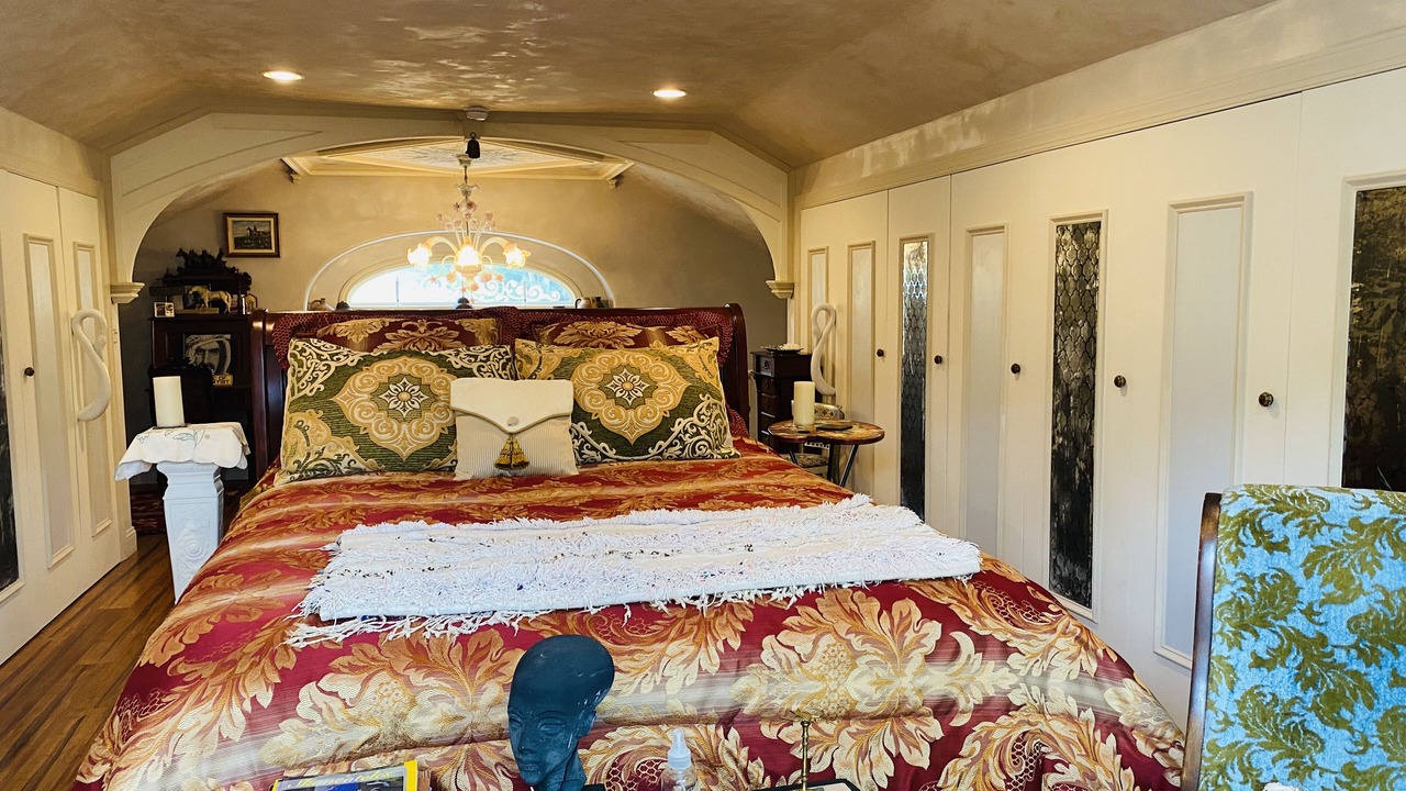 Photo of Bedroom in Skaneateles