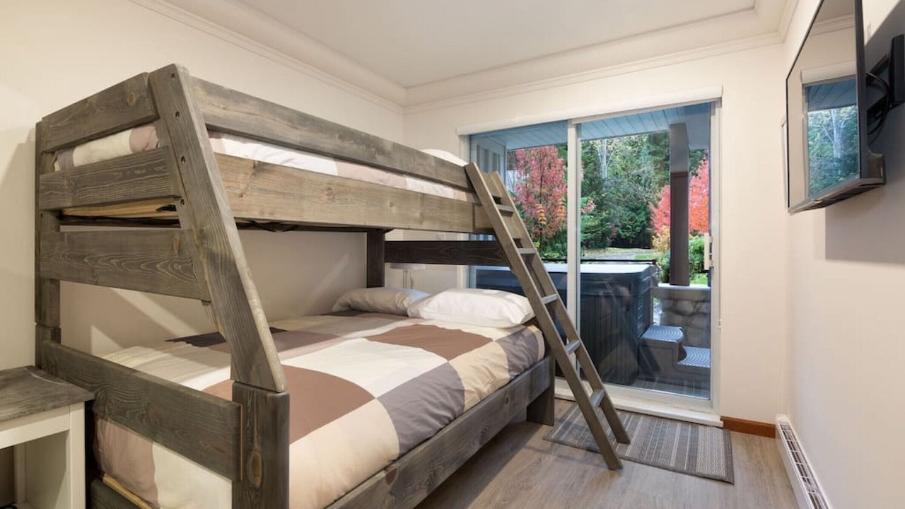 Photo of Bedroom in Village North