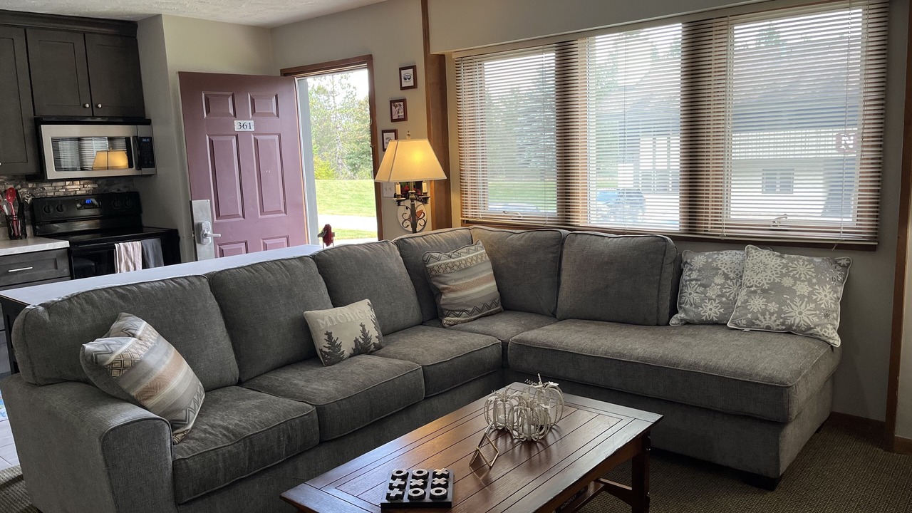 Photo of Livingroom in Boyne Falls