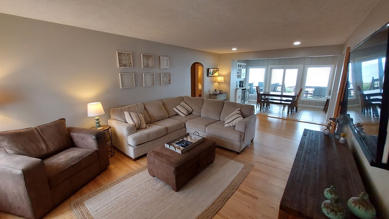 Photo of Livingroom in Vermilion