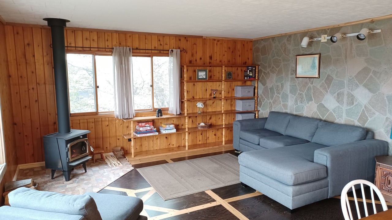 Photo of Livingroom in Georgian Bay