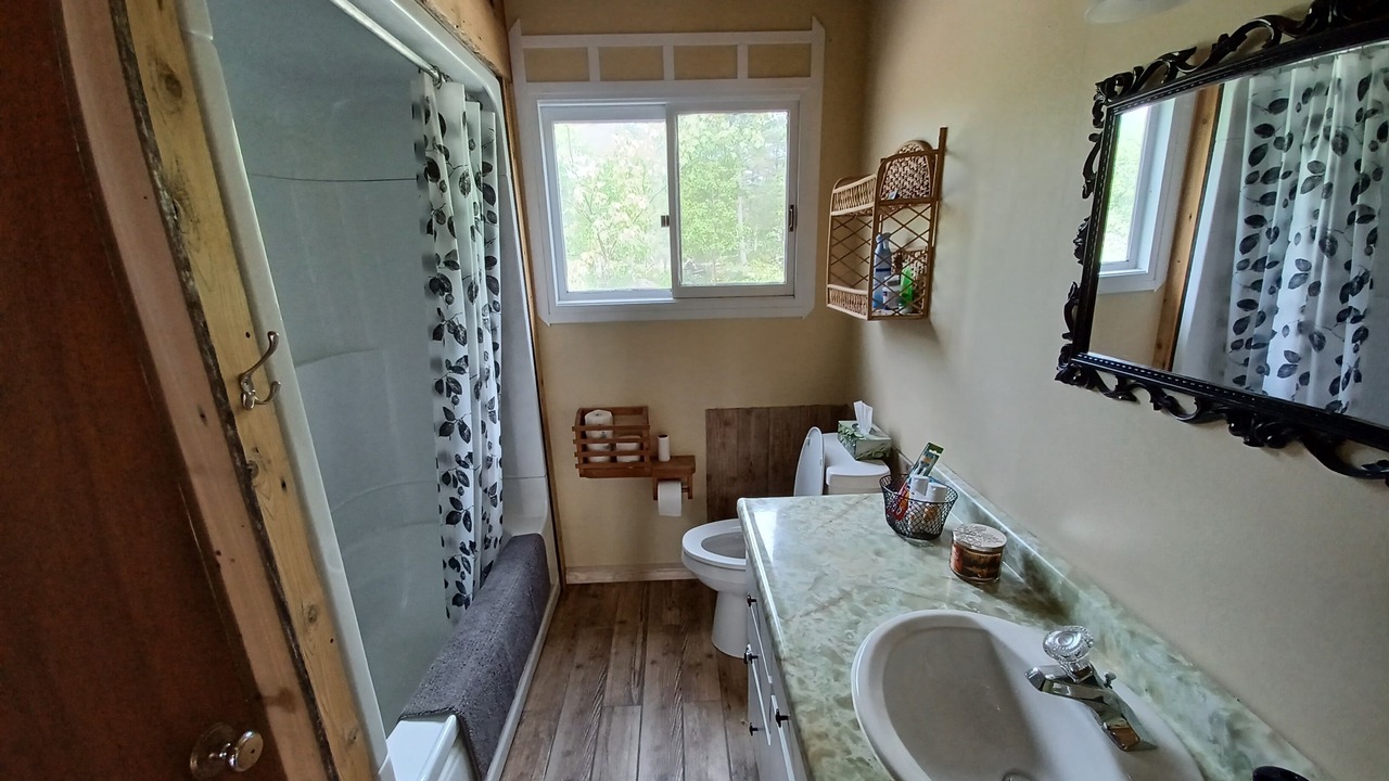 Photo of Bathroom in Georgian Bay
