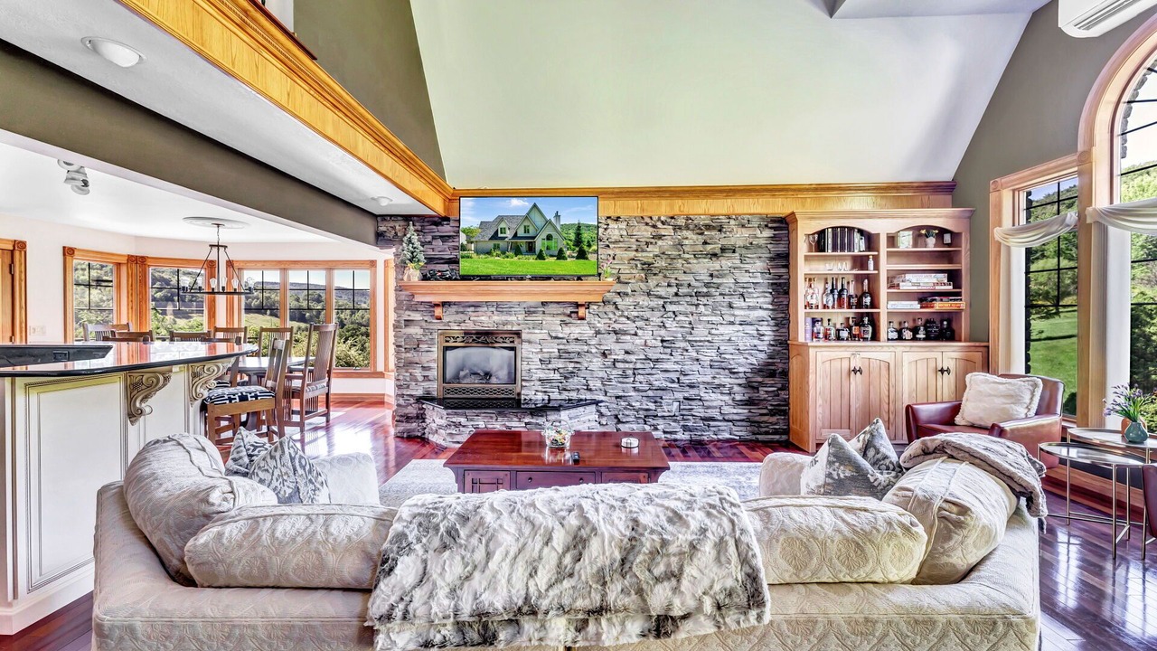 Photo of Bedroom in Ellicottville
