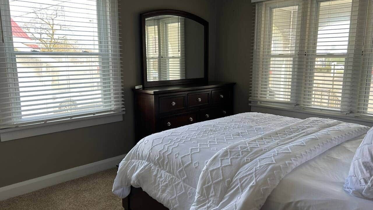 Photo of Bedroom in Vermilion