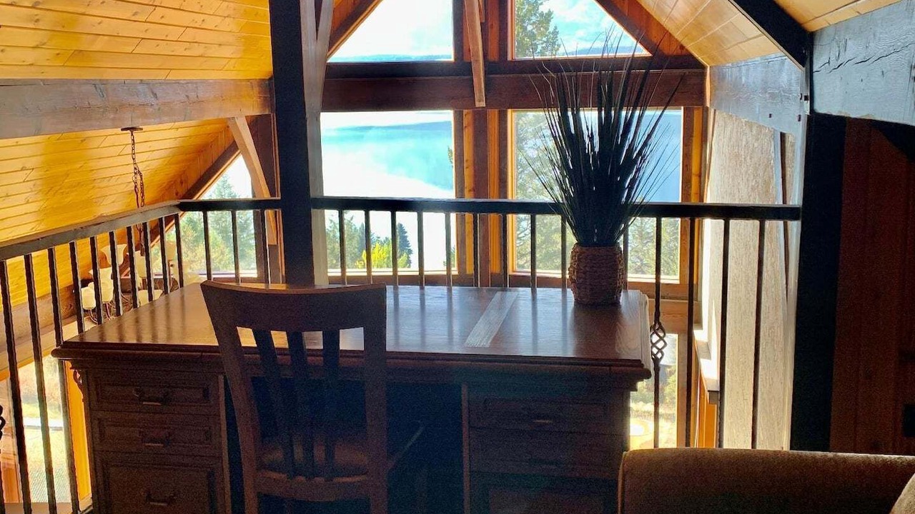 Photo of Livingroom in Windermere