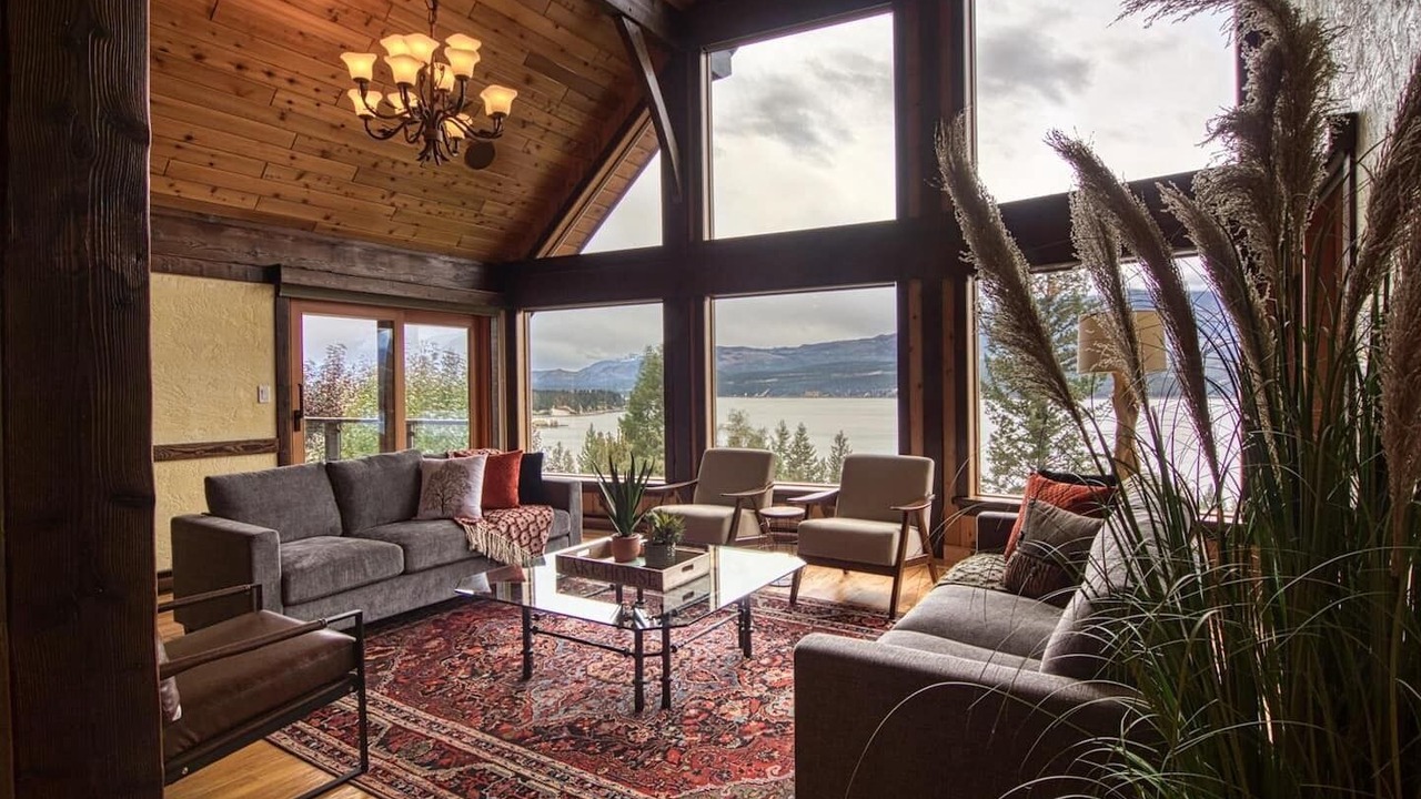 Photo of Livingroom in Windermere