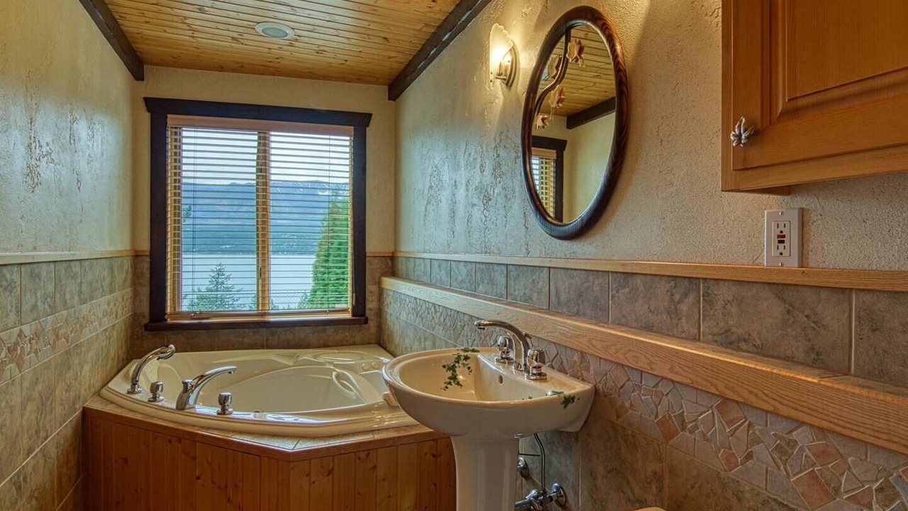 Photo of Bathroom in Windermere