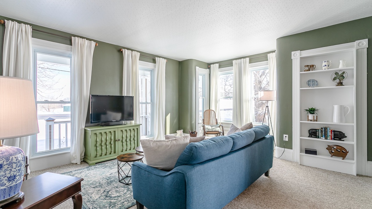 Photo of Bedroom in Holcomb