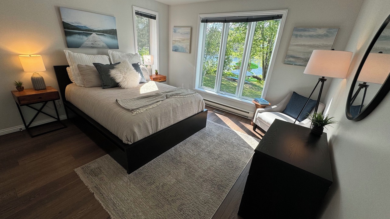 Photo of Bedroom in Saint-Jean-de-Matha