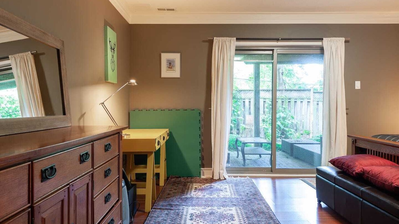 Photo of Livingroom in Downtown London