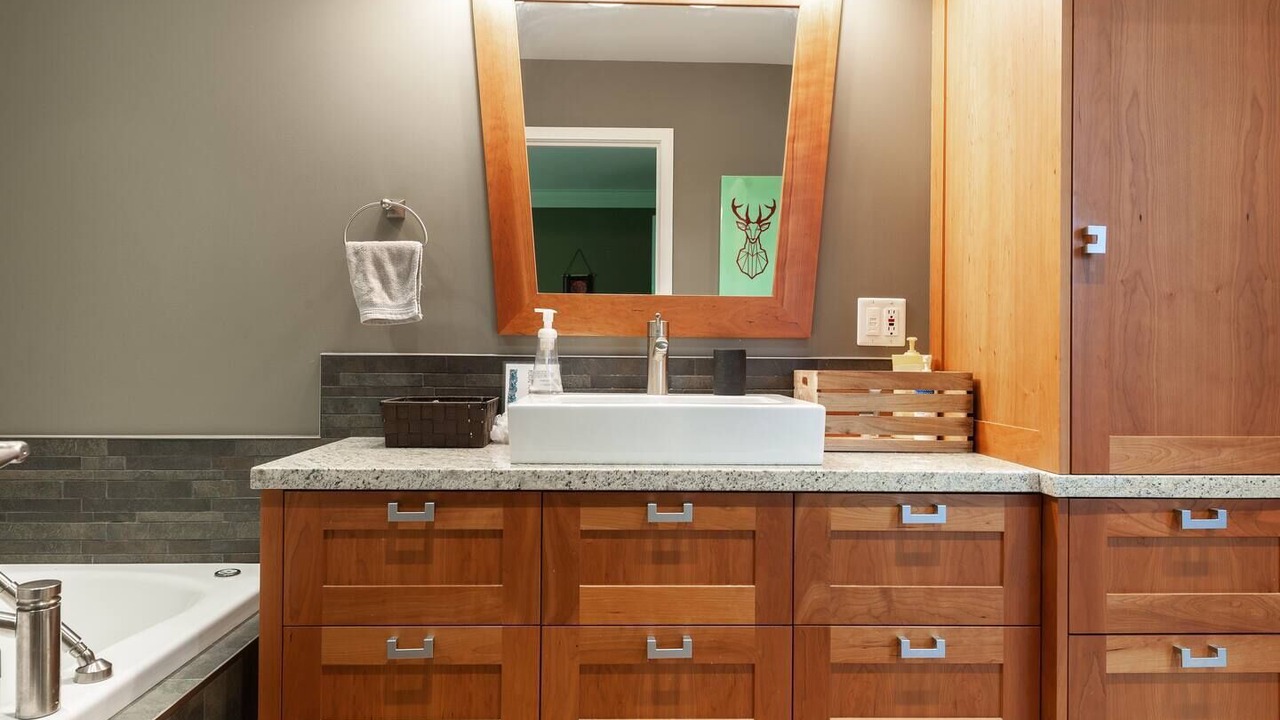 Photo of Bathroom in Downtown London