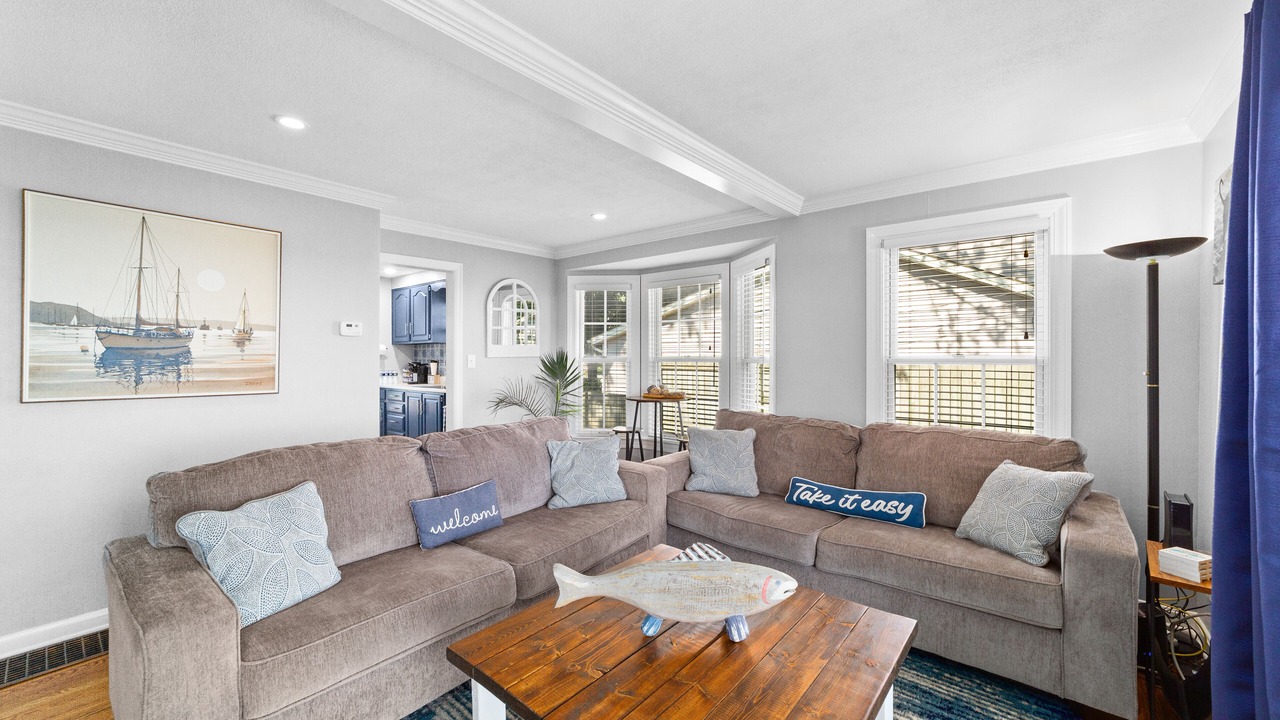 Photo of Livingroom in Vermilion