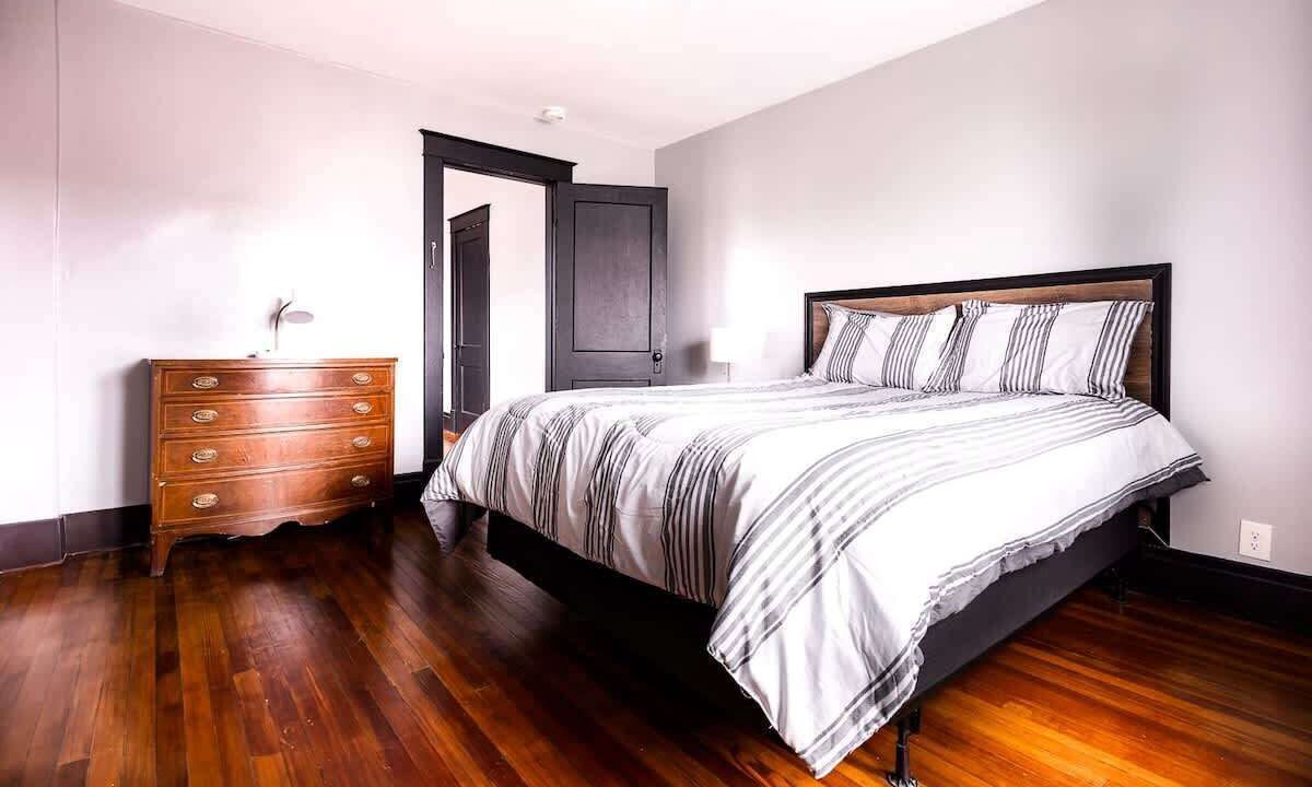 Photo of Bedroom in Niagara Falls