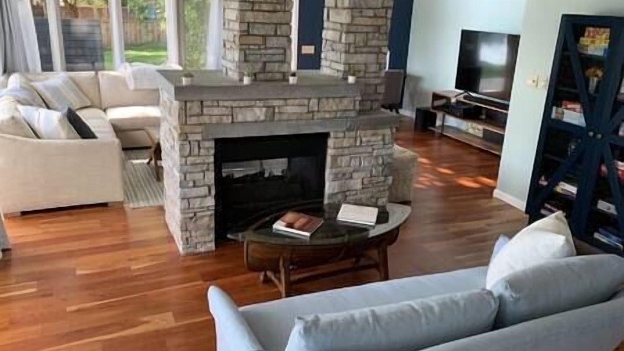 Photo of Livingroom in Ithaca