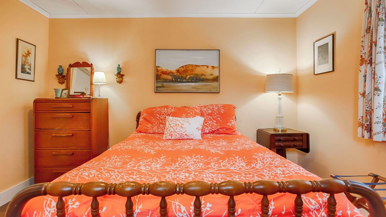 Photo of Bedroom in Town of Jerusalem