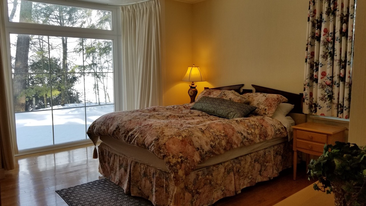 Photo of Bedroom in Innisfil