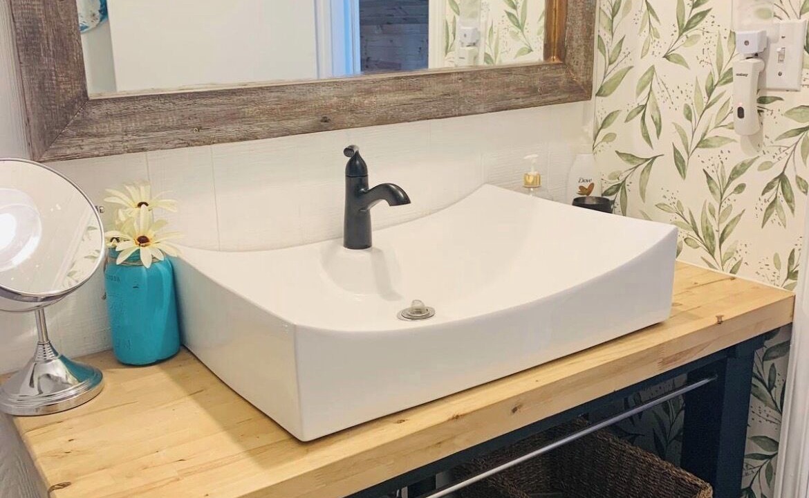 Photo of Bathroom in Arden